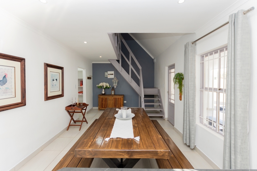 4 Bedroom Property for Sale in Mykonos Western Cape